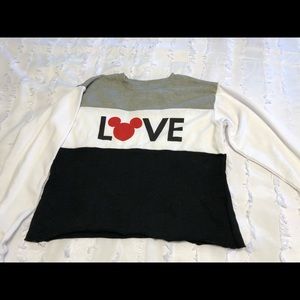 Women’s Disney sweatshirt